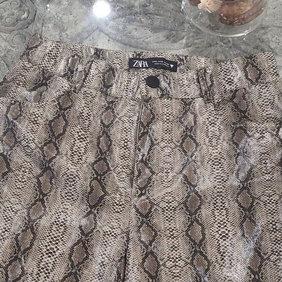𝅺zara Snake Print Modern Pants - Picture 3 of 6